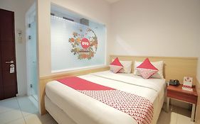 Collection O 295 Grha Ciumbuleuit Guest House
